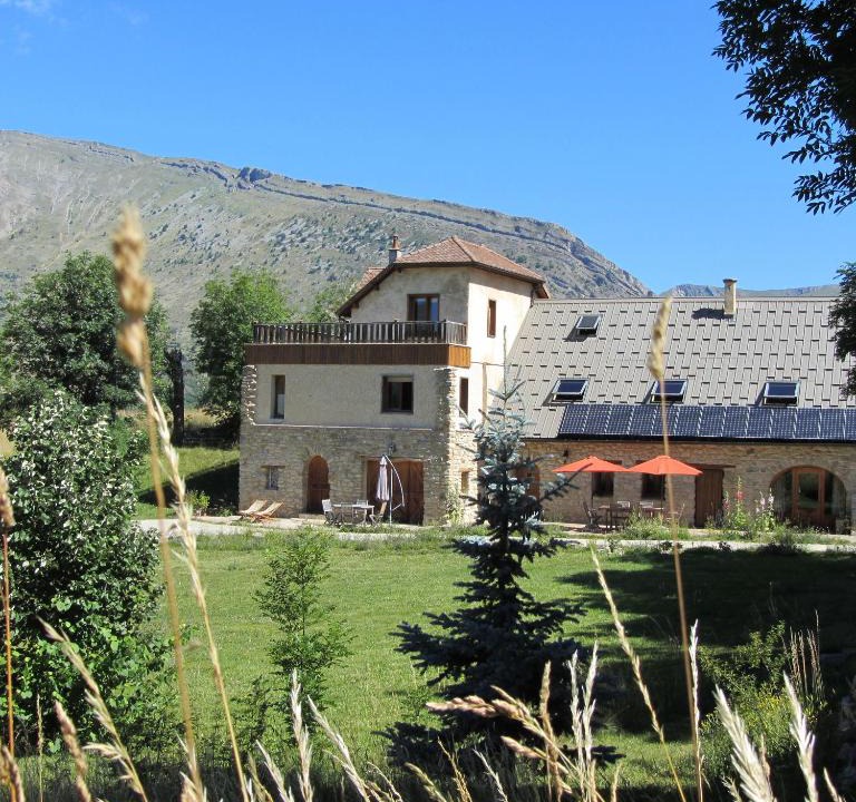 La Roche-des-Arnauds Bed & Breakfast | Le Clos de Lumière