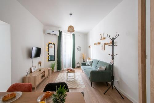 Lunel Apartment | Le Clos des Arènes Climatisation wifi Petite Camargue