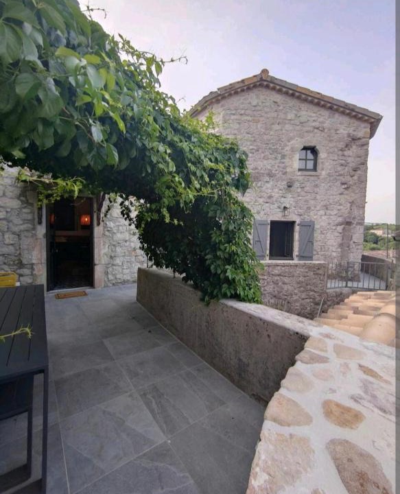 Balazuc House | Le Clos des Ducs, Balazuc centre, proche plages ardèche