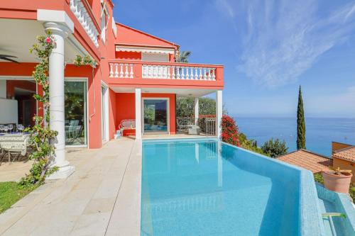 Menton Villa | "Le Clos des Guillons" Piscine, Vue imprenable, Parkings