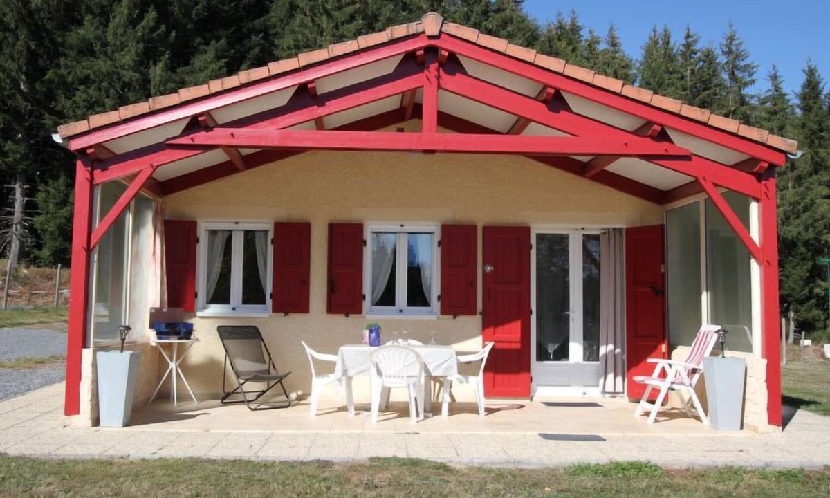 Monlet House | Le Clos des Sapins by Interhome