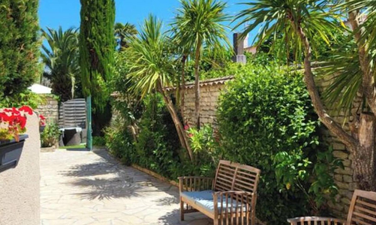 La Flotte House | Le Clos des Sternes