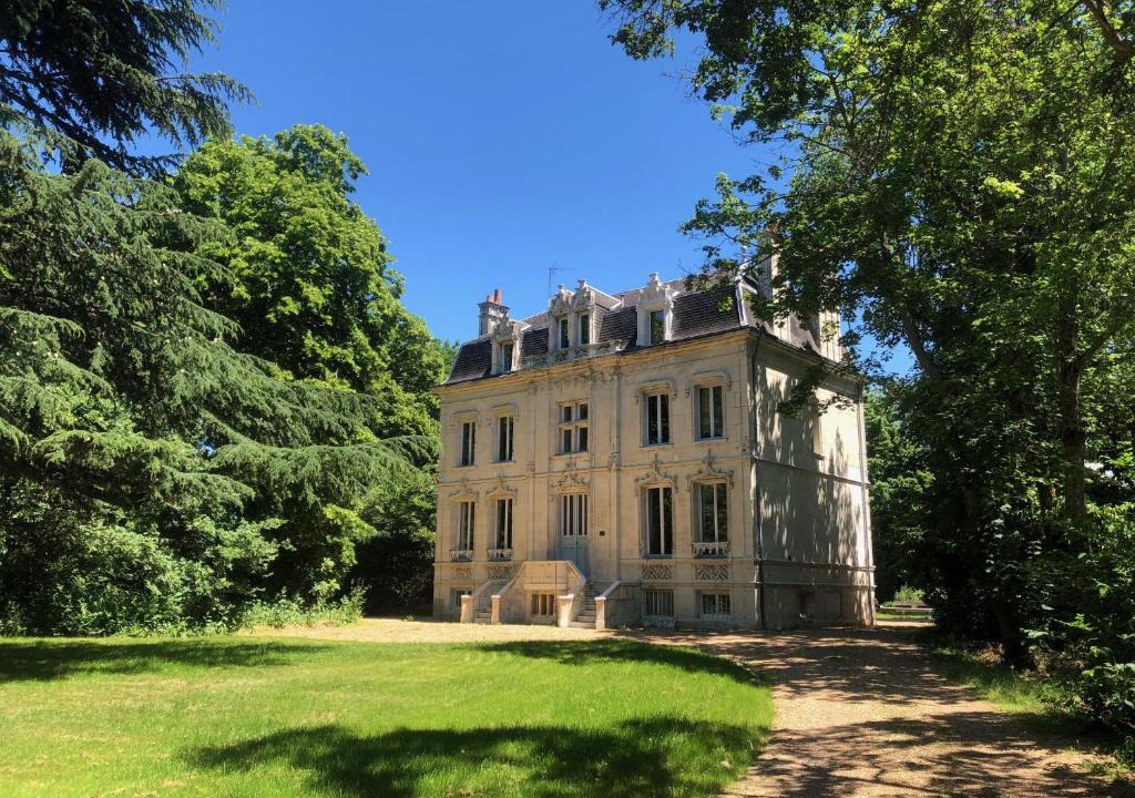 Saint-Ouen Bed & Breakfast | Le Clos du Cèdre