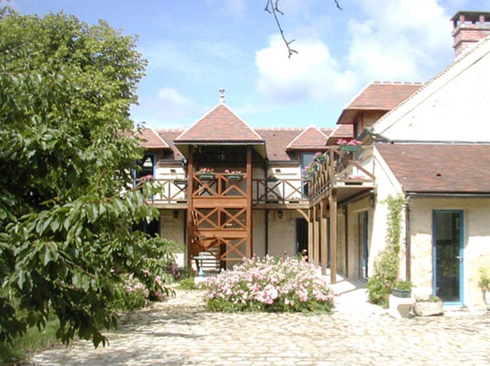 Bois-le-Roi Bed & Breakfast | Le Clos Fleuri