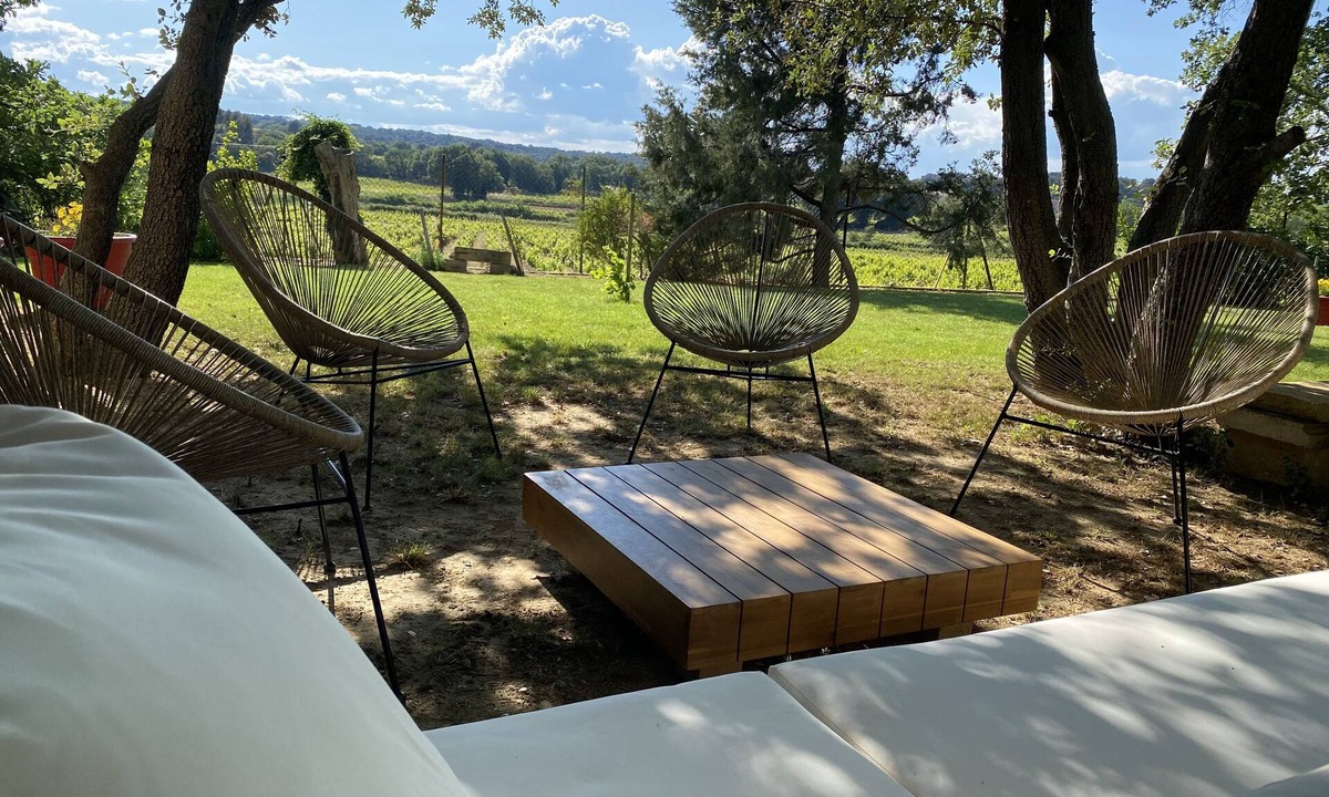 Courthezon House | Le Clos.