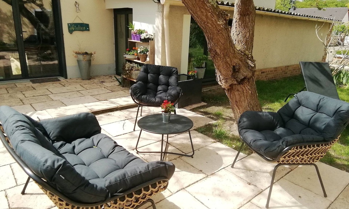 Saint-Aubin-Les-Elbeuf House | Le Clos des Feugrais* - Quiet outbuilding