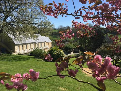 Sainte-Honorine-des-Pertes Bed & Breakfast | Le Clos Saint Jean