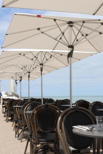 Saint-Regnobert-de-la-Cote-de-Nacre Hotel | Le Clos Normand