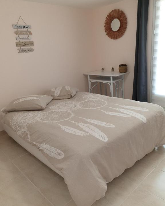Meusnes Apartment | Le Clos Varnay Jardin