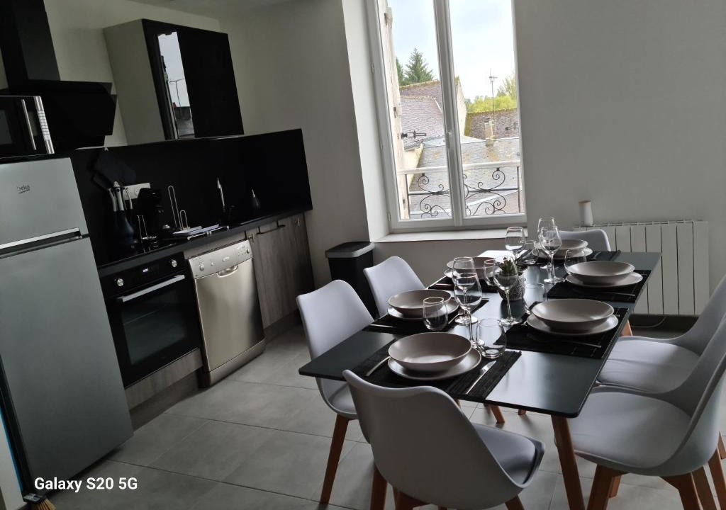 Bleneau Apartment | Le Cocon d'Aude - Proche Guédelon - Calme & Lumineux