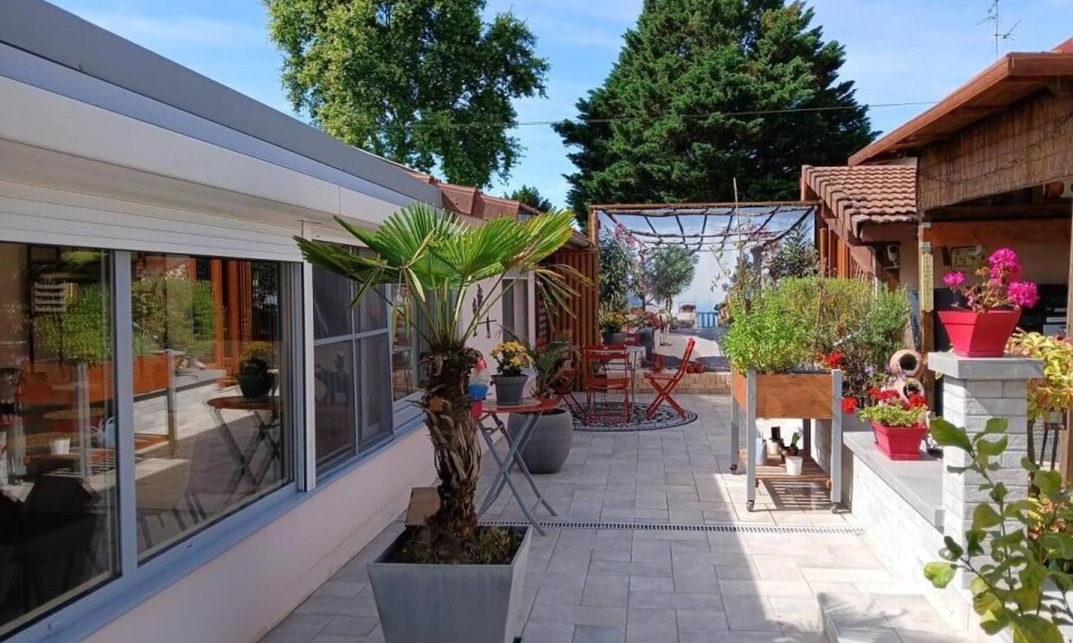 Louhans House | Le Cocon de la Seille