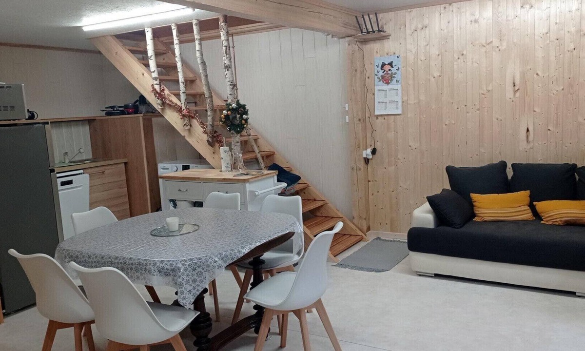 Plaine Cottage | Le Cocon des 3 Pins: Mountain View, Private Terrace & Wi-Fi