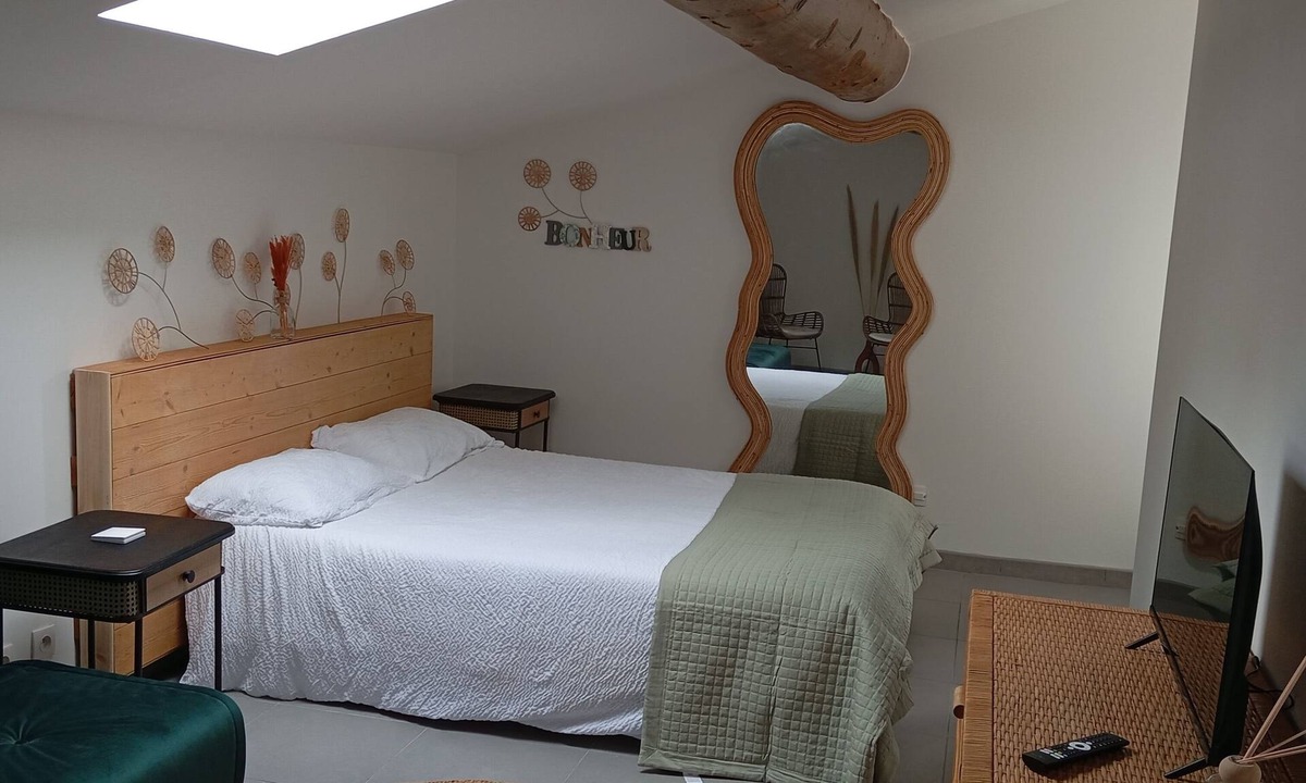 Causse-de-la-Selle Apartment | Le Cocon du Causse