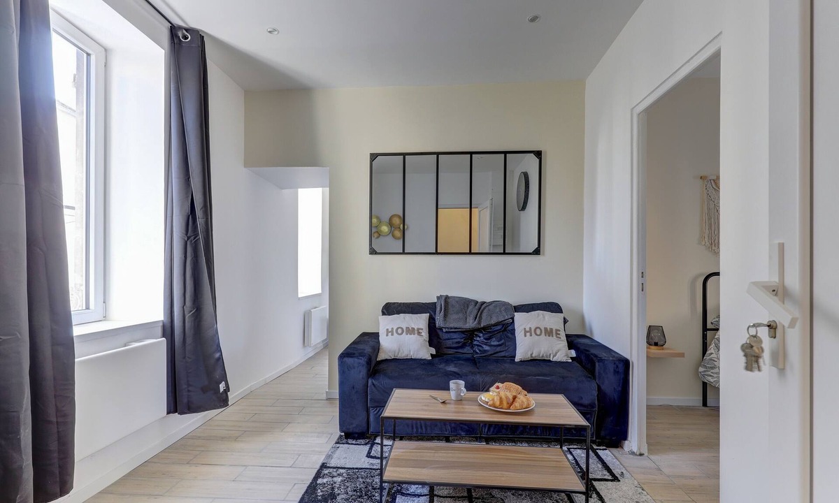 Montlucon Apartment | Le Cocon Montluçonnais - Proche du Cher