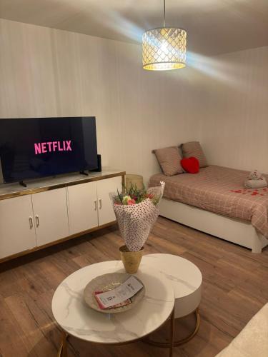 Noisy-le-Grand Apartment | Le Cocon - Paris - Netflix - Parking