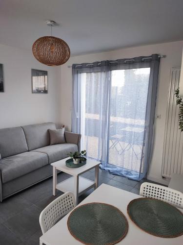 Breal-sous-Montfort Apartment | Le cocon, terrasse wifi parking