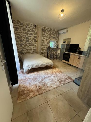 Graissessac Apartment | Le Cocon Verdoyant du Sud