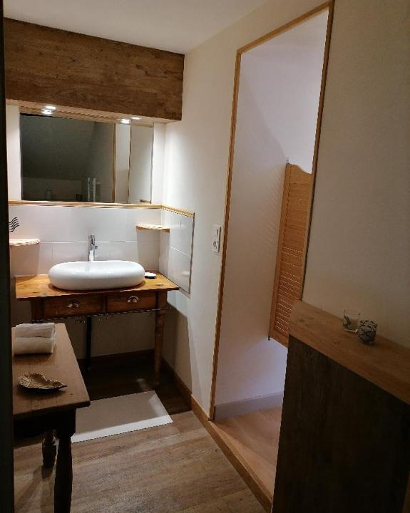 Ruffey-les-Beaune Bed & Breakfast | Le Colombier