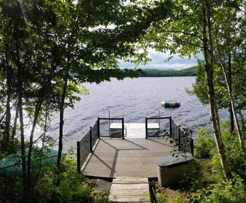 Mauricie Ski Chalet | Le Convivial du Lac-aux-Sables