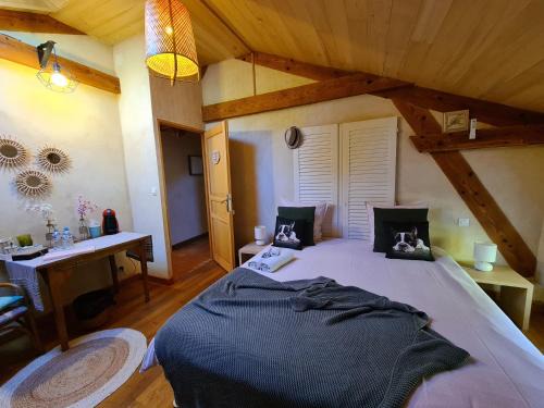 Saint-Sylvestre-sur-Lot Bed & Breakfast | Le Coq en Repos