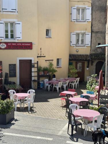 La Roque-Esclapon Hotel | Le Coq en Pâte