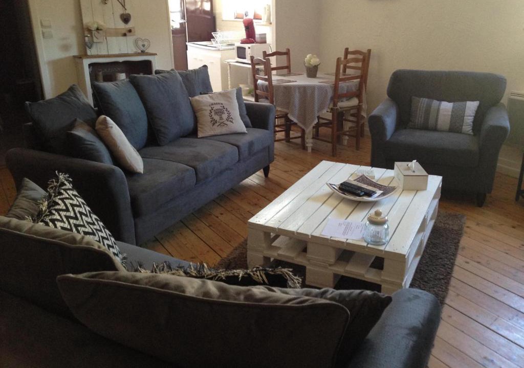 Doingt Bed & Breakfast | Le Coq En Pate