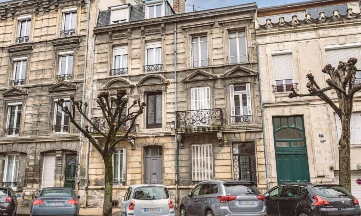 Courlancy Apartment | Le Coquet, facing the Cathedral 3G