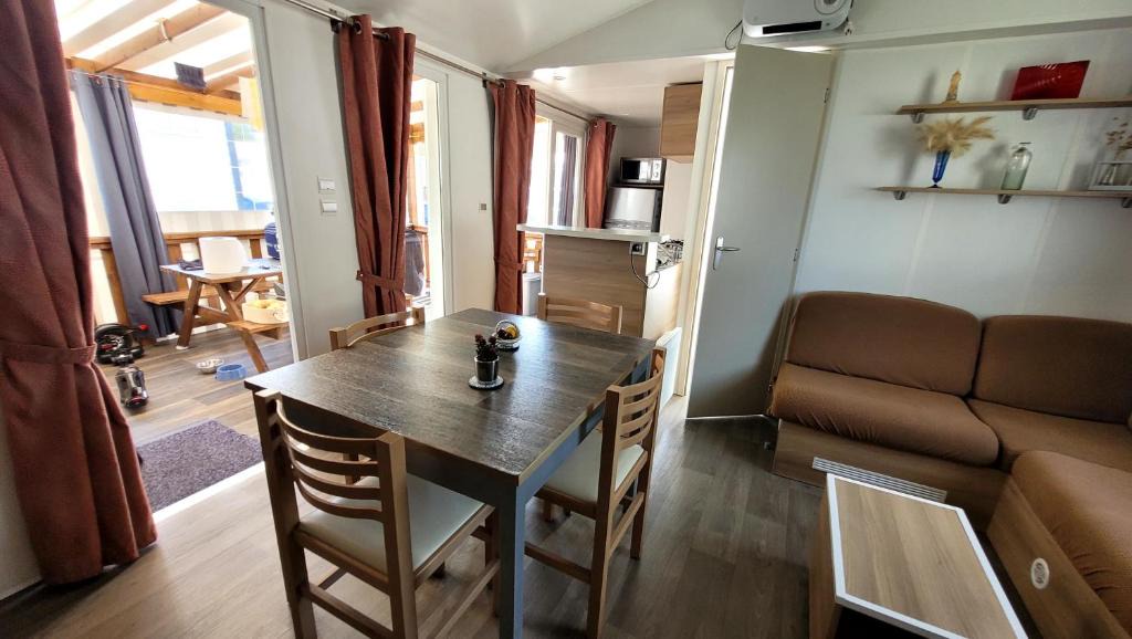 Saint-Jean-de-Monts Ski Chalet | Le Corail - Camping du Bois Masson