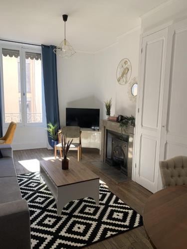 Cusset Apartment | Le cosy Flachet