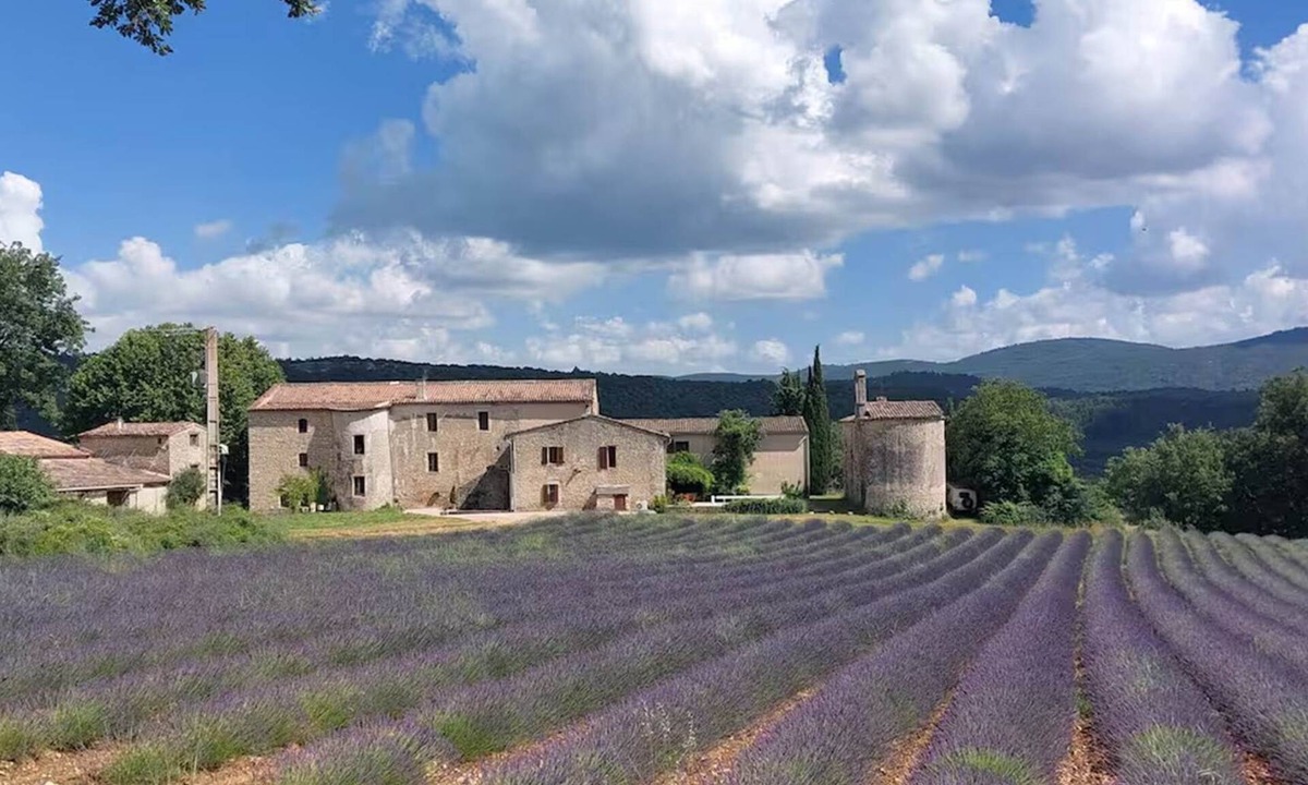 Viens Apartment | "LE COSY LUBERON" - VIENS