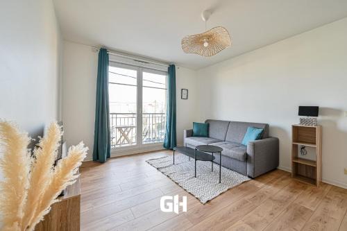 Noisy-le-Sec Apartment | Le Cosy Paddock - Balcon - Proche Gare