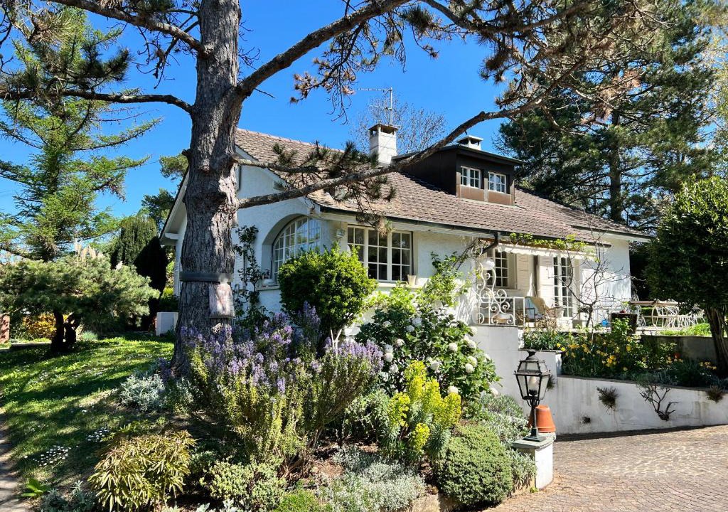 Collonge-Bellerive House | Le Cottage