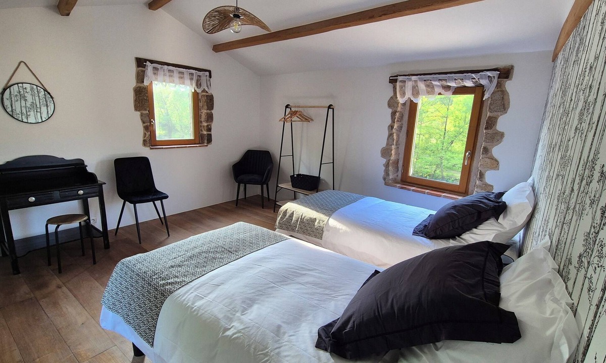 Mortagne-sur-Sevre House | LE COTTAGE DE JOUSSEAUME