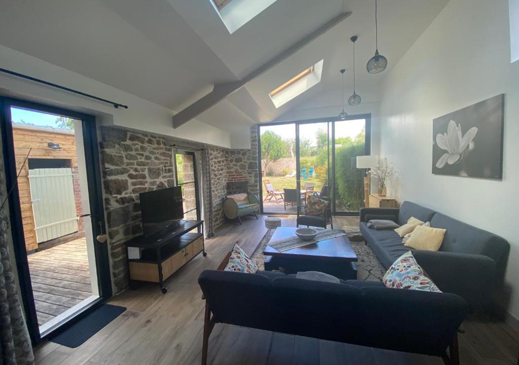 Carolles House | Le Cottage De La Baie