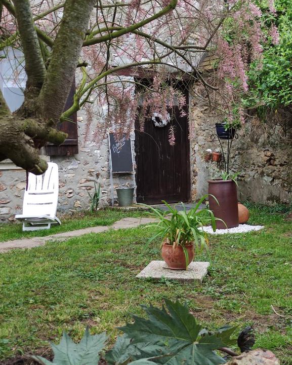 Saint-Just House | Le cottage de Mercey