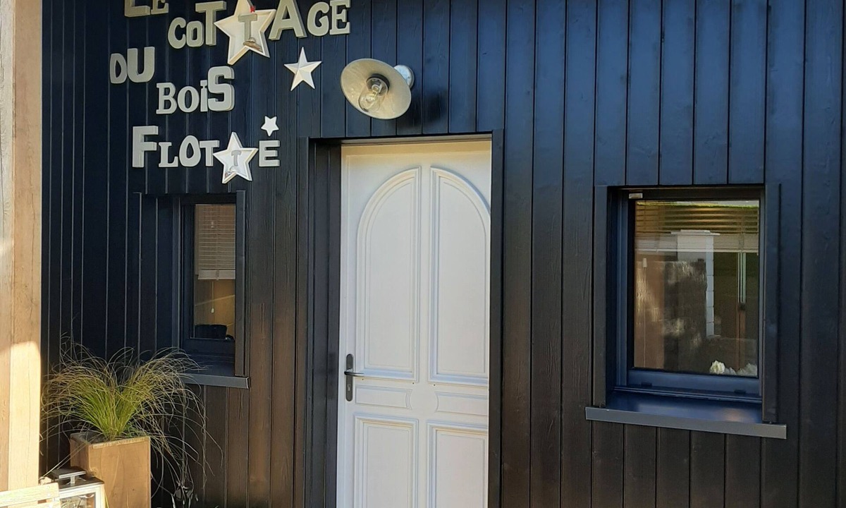 Le Rosais-La Flourie Cottage | Le Cottage du Bois Flotté
