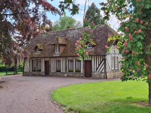 Bellou House | Le Cottage du Manoir de Bellou - Patrimoine - Charme - Calme