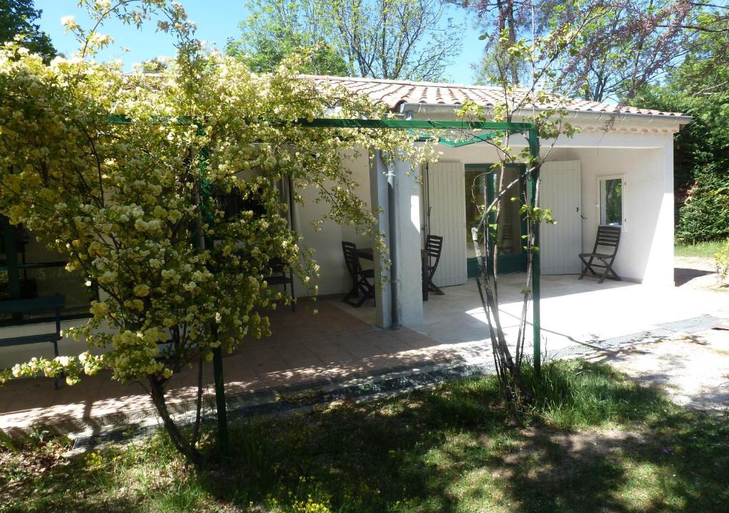 Ailhon House | LE COTTAGE