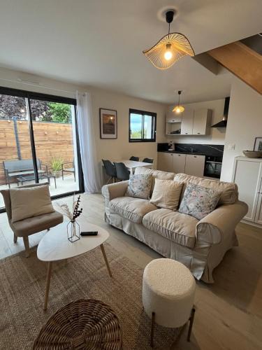 Beauvoir House | Le Cottage