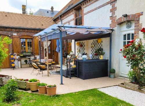 La Couture Boussey Bed & Breakfast | Le Cottage Tina Bed And Breakfast