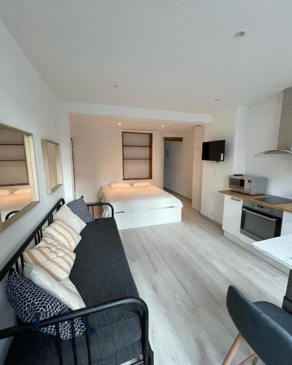 Ville Haute Apartment | Le cottages des remparts - le lodge