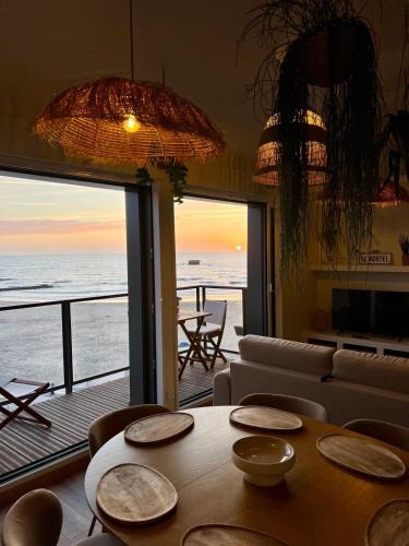 Le Portel Apartment | Le coucher de soleil Balcon Front de Mer Netflix