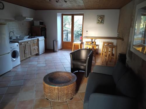 Saint-Loup-sur-Aujon House | Le Courcelot