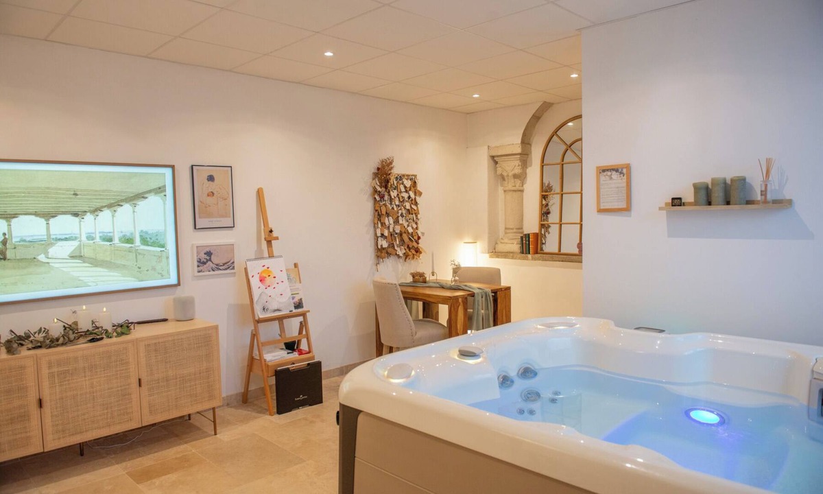 Vezins House | Le Couvent des Cordelières SPA/Jacuzzi option
