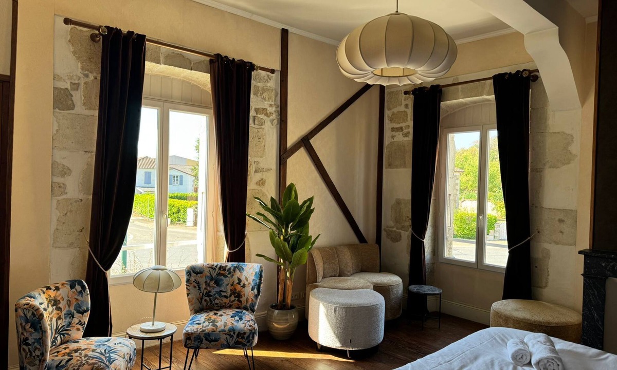 Saint-Jean-Poutge Hotel | Le Cozy