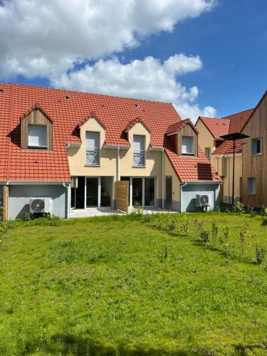 Le Crotoy House | LE CROTOY MAISON DE VACANCES M09 à 5 minutes à pieds de la plage, 80m2 avec jardin,