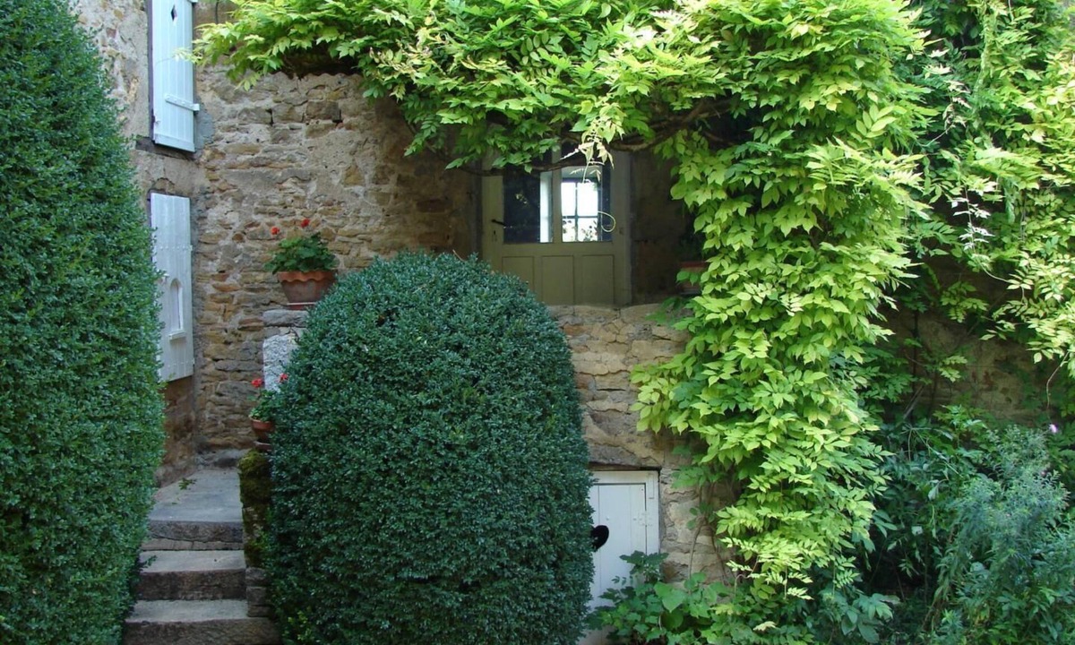 Buxy House | le Cuvage de Davenay