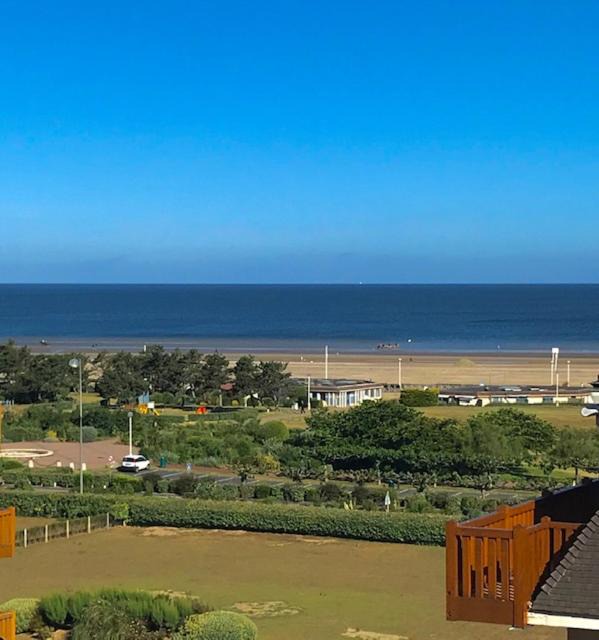 Deauville City Centre Apartment | Le Deauvilla - Duplex Penthouse vue mer Deauville