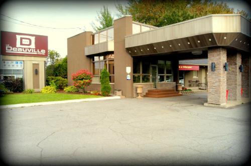 Trois-Rivieres Hotel | Le Deauville Motel