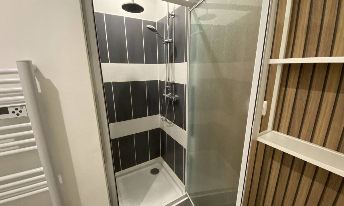 Fontaine Lestang-Bagatelle-Papus-Tabar-Bordelongue Apartment | Le Desbals : T2 agréable près du métro